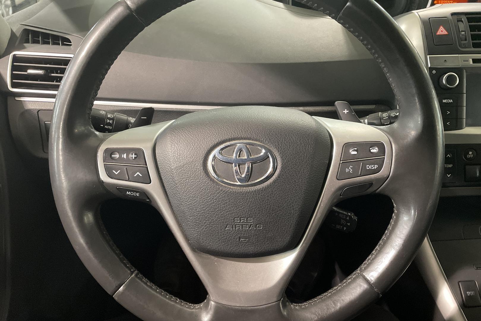 Toyota Verso 2015