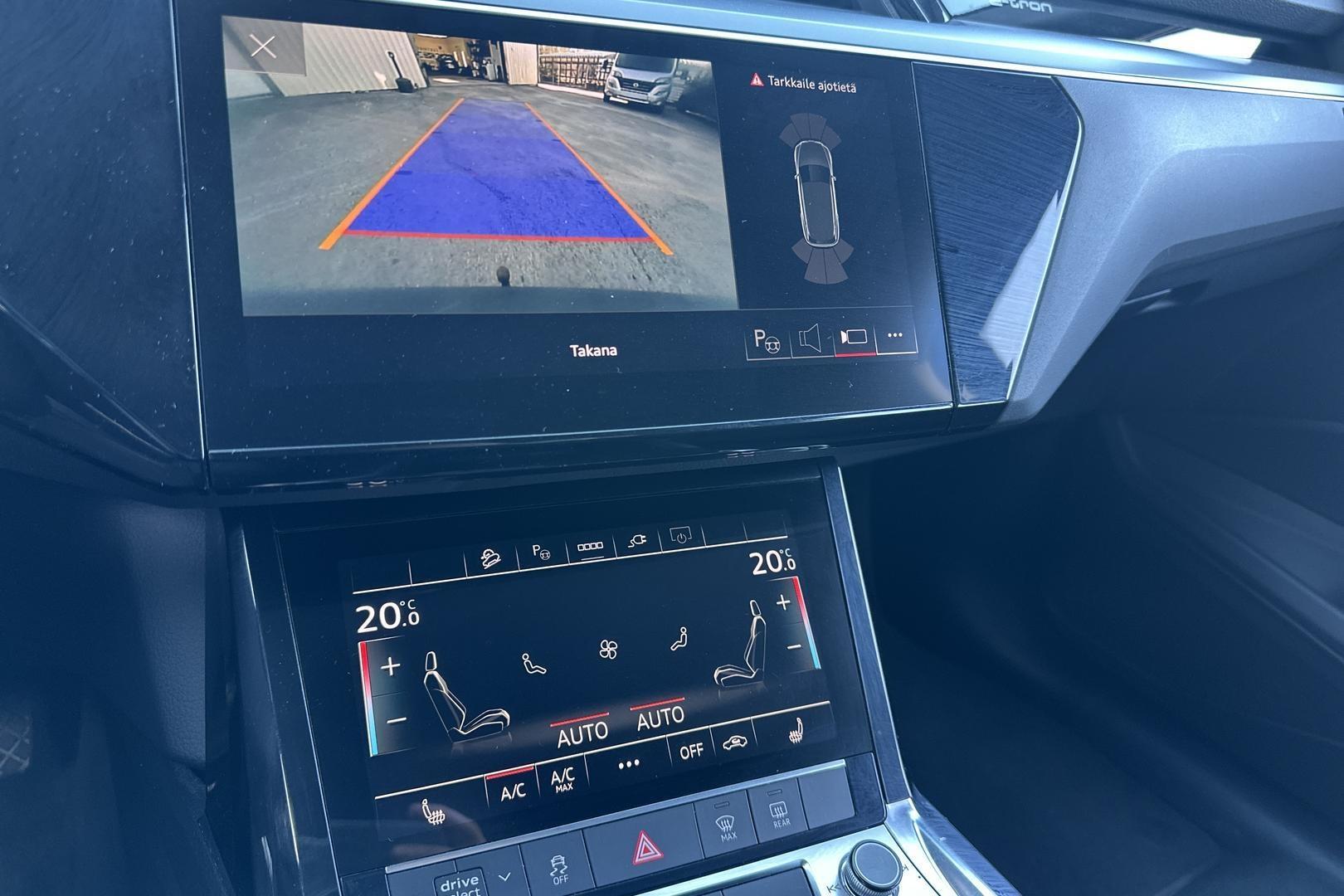 AUDI Q8 e-tron 2023