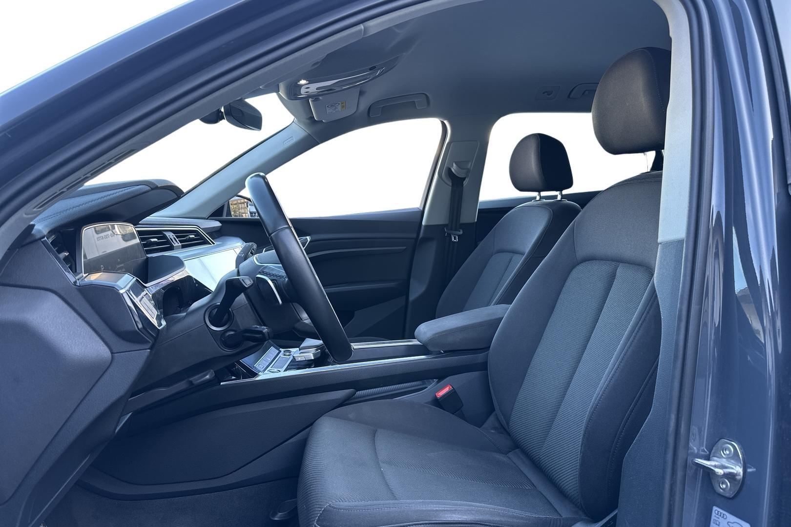 AUDI Q8 e-tron 2023