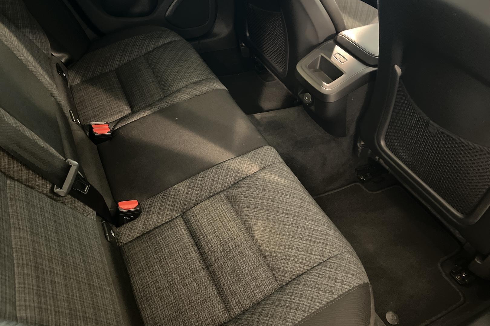 VOLVO V60 2022