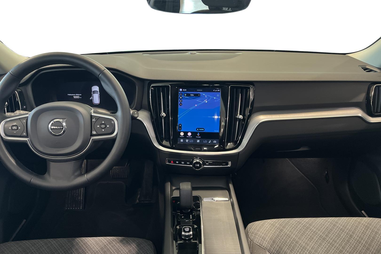 VOLVO V60 2022