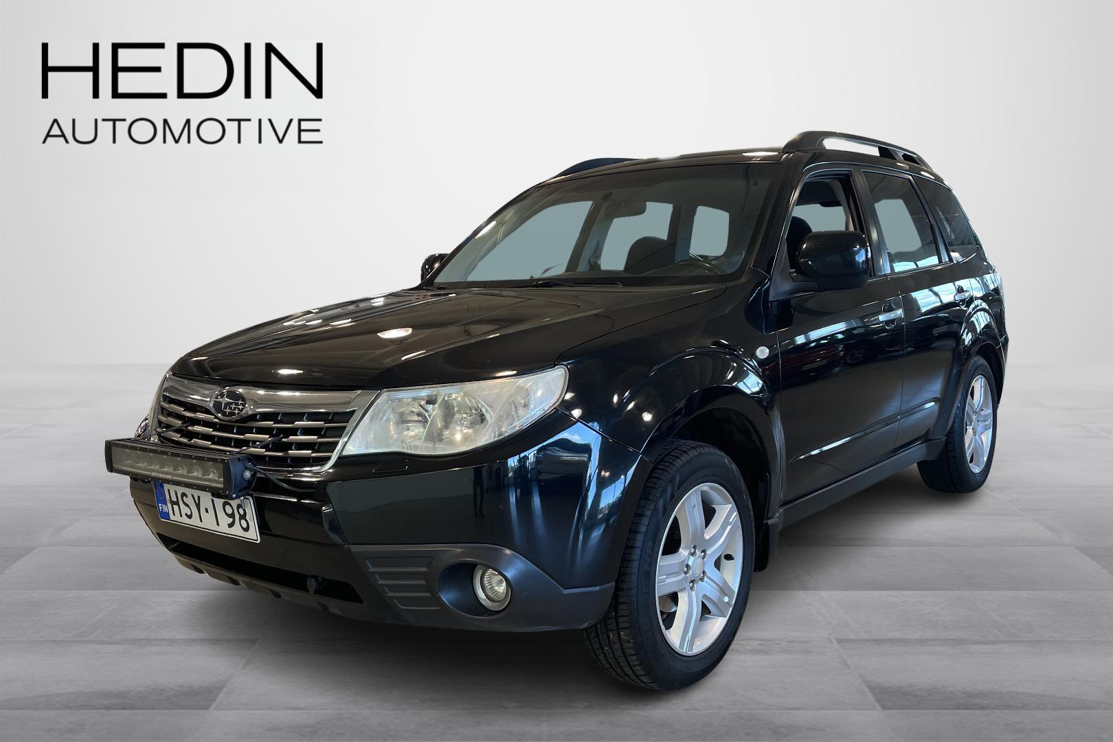 Subaru Forester 1