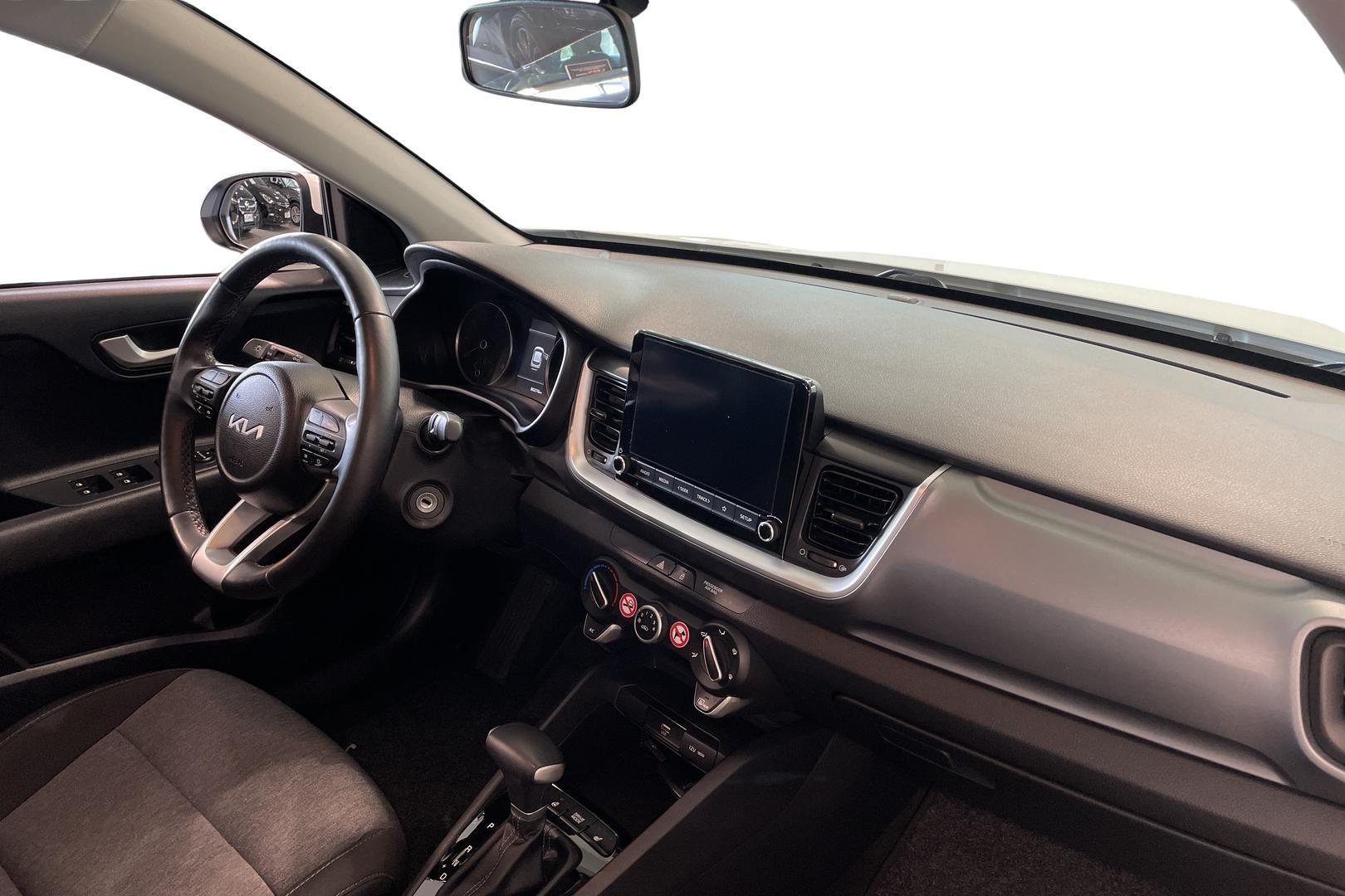 KIA STONIC 2024