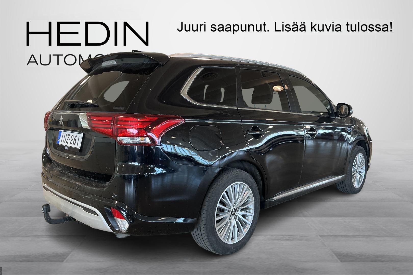 Mitsubishi Outlander PHEV 2021