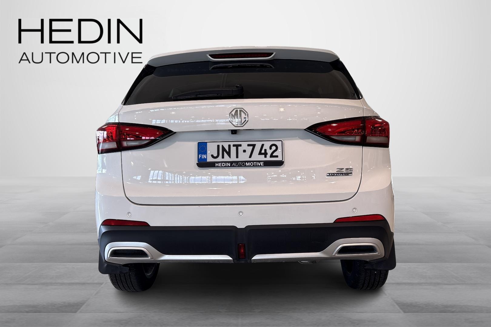 MG ZS 2025