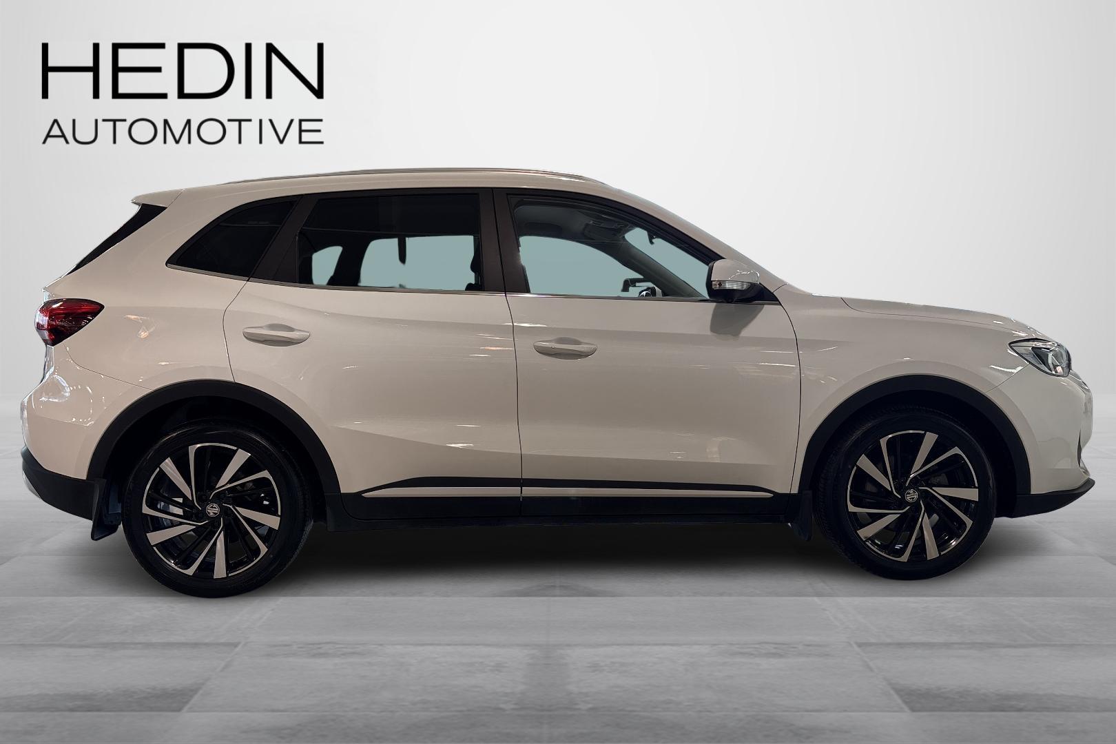 MG ZS 2025