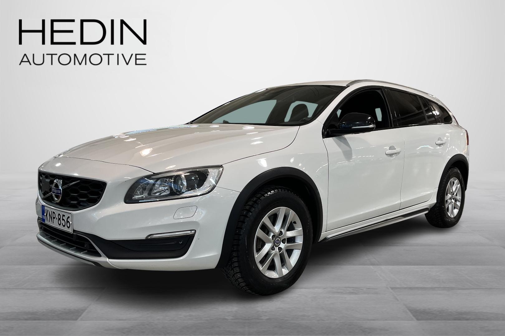 Volvo V60 Cross Country 2016