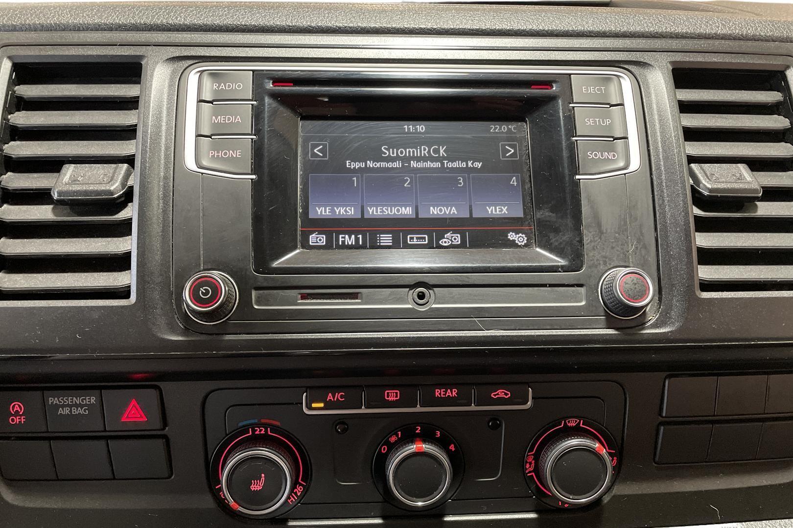 Volkswagen Caravelle 2016