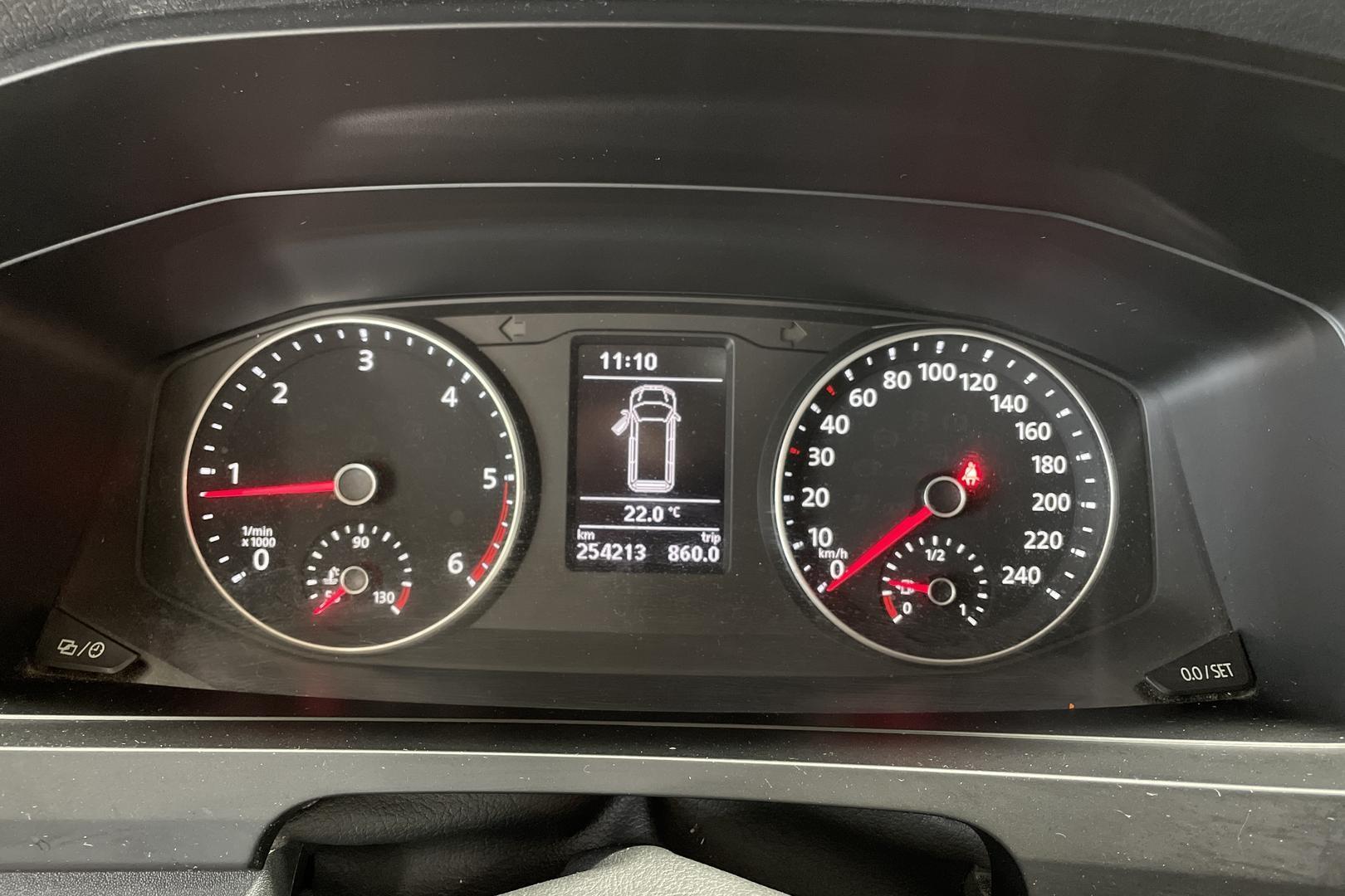 Volkswagen Caravelle 2016