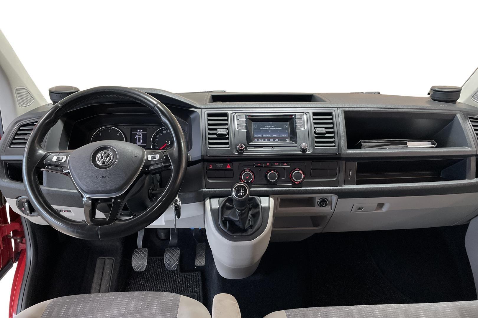 Volkswagen Caravelle 2016
