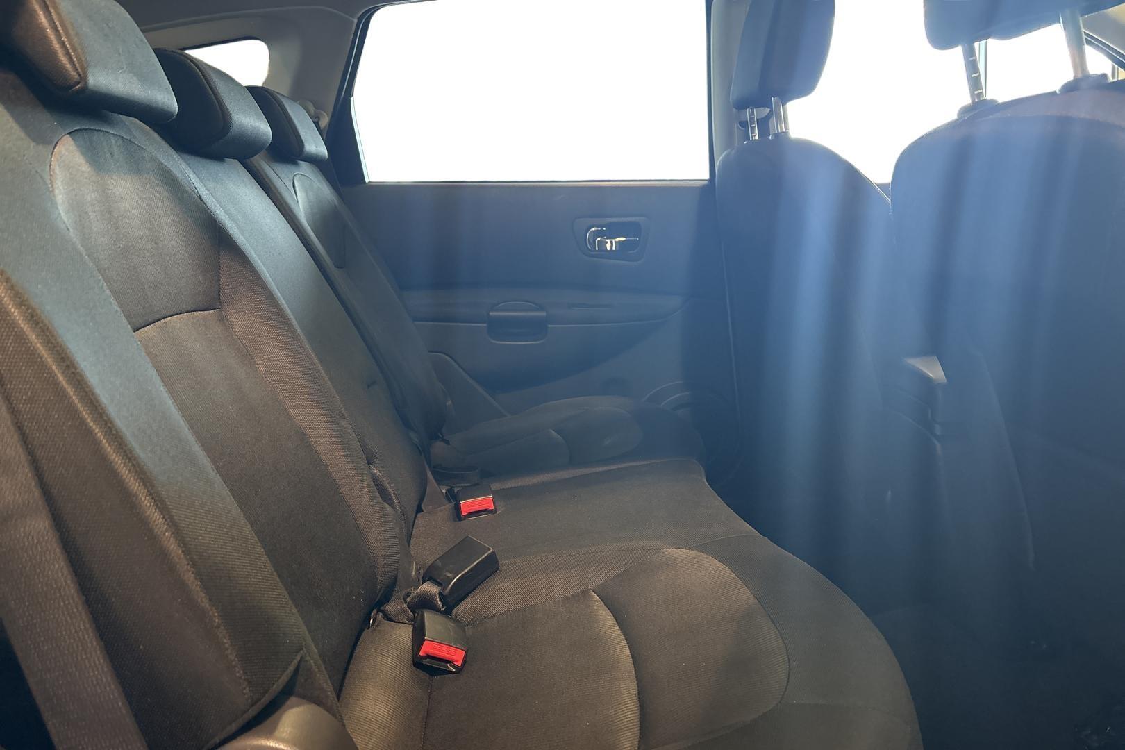 Nissan Qashqai+2 2012
