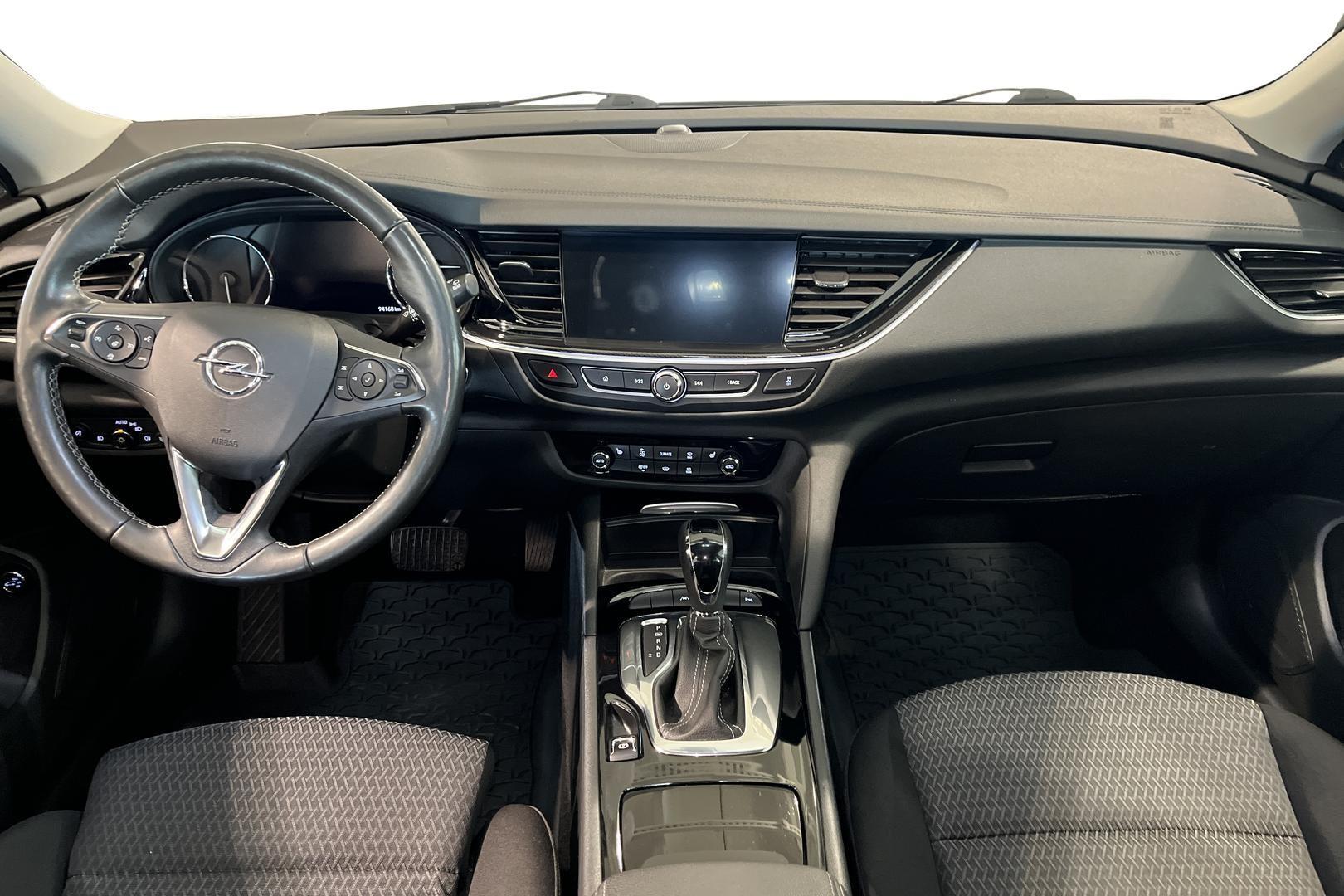 Opel Insignia 2023