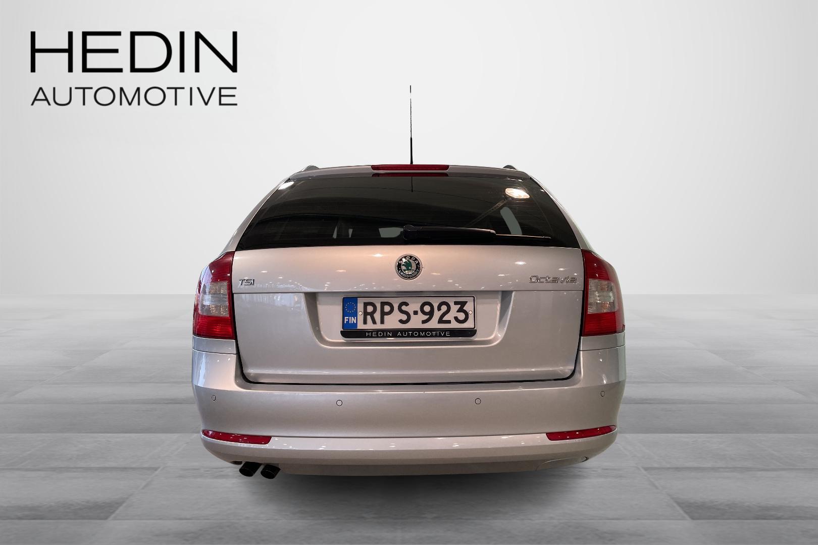 SKODA OCTAVIA 2012