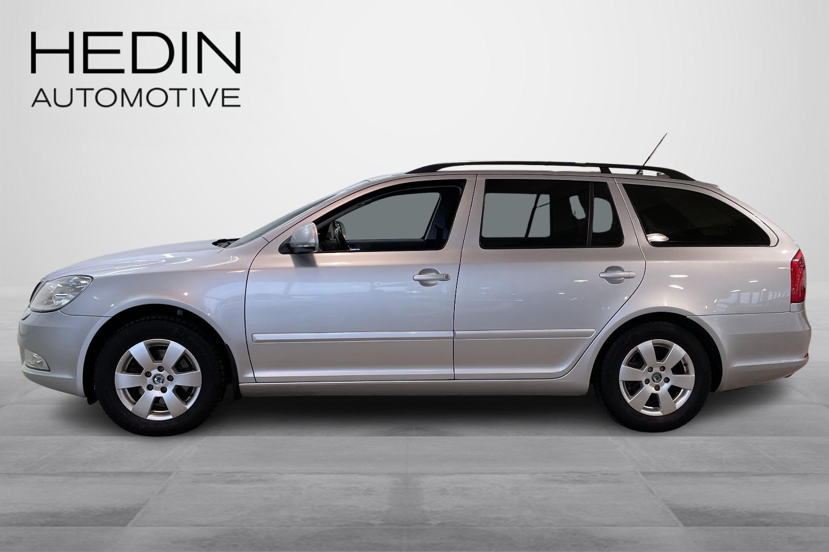 SKODA OCTAVIA 2012