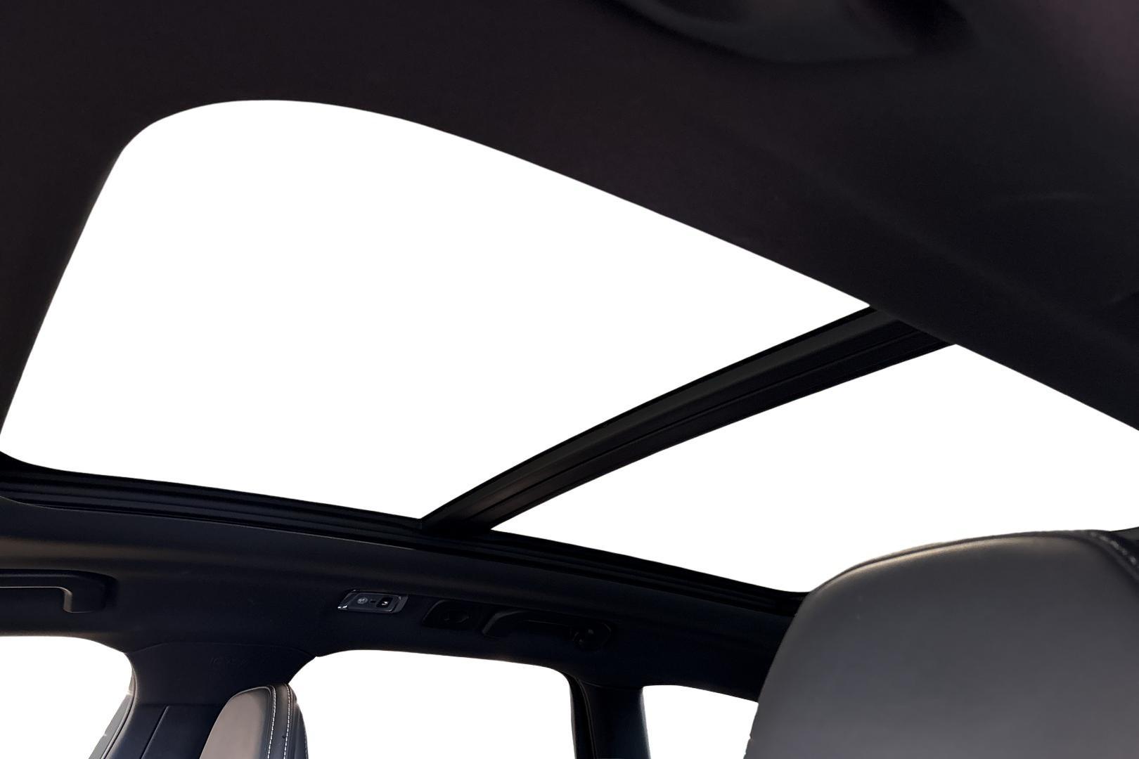 VOLVO XC60 2019