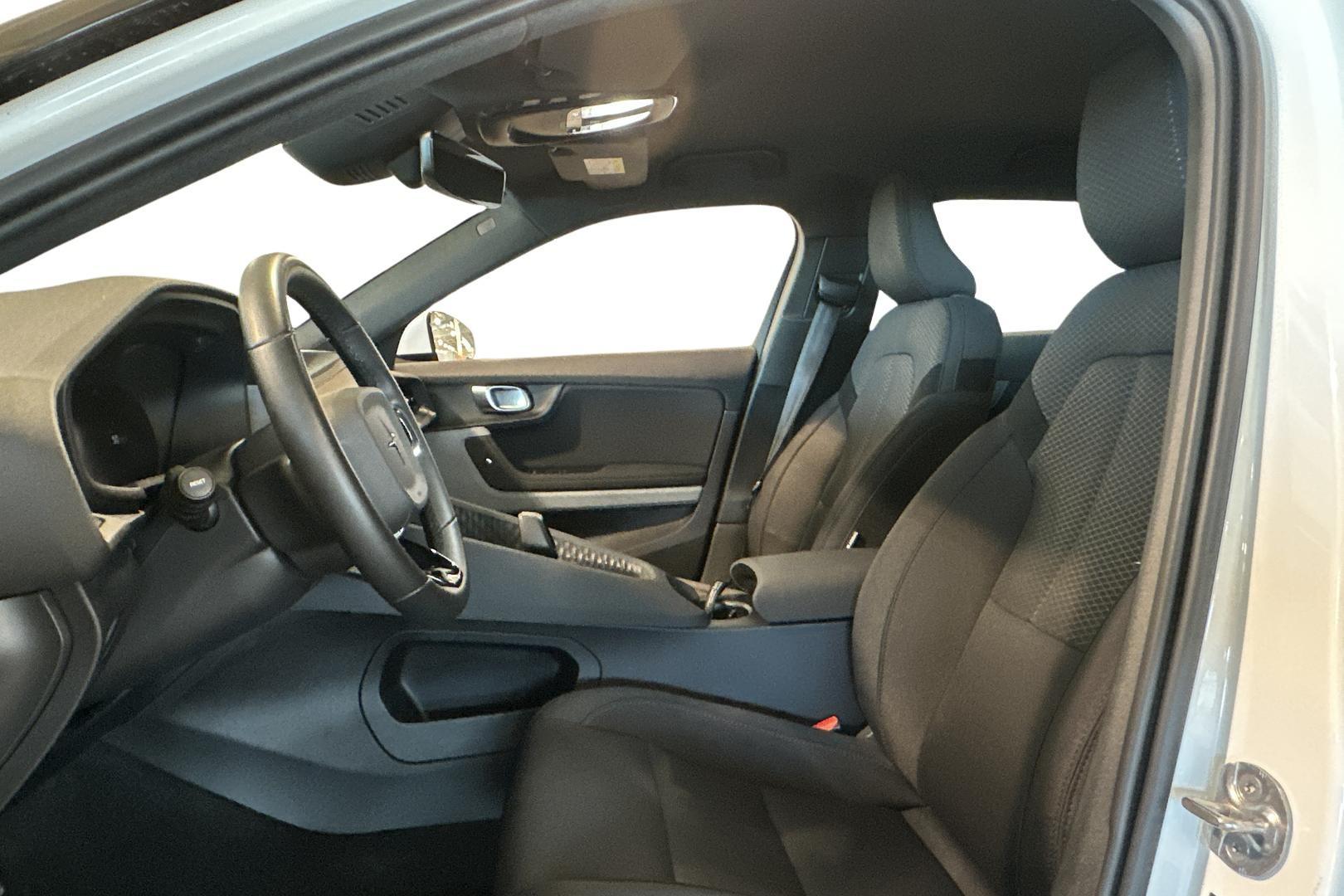 Polestar 2 2023