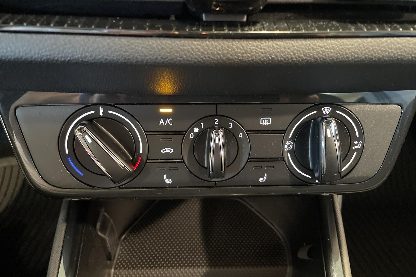 SKODA FABIA 2023