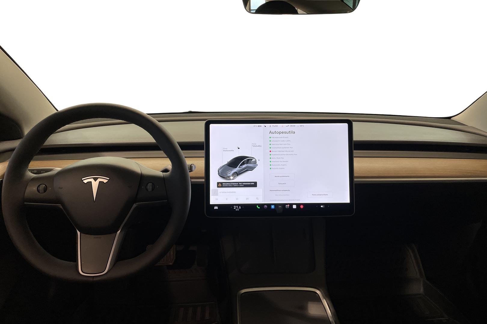Tesla Model 3 2021