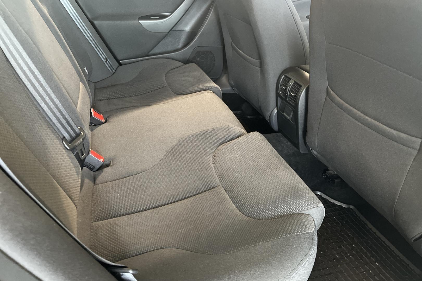VOLKSWAGEN PASSAT 2008