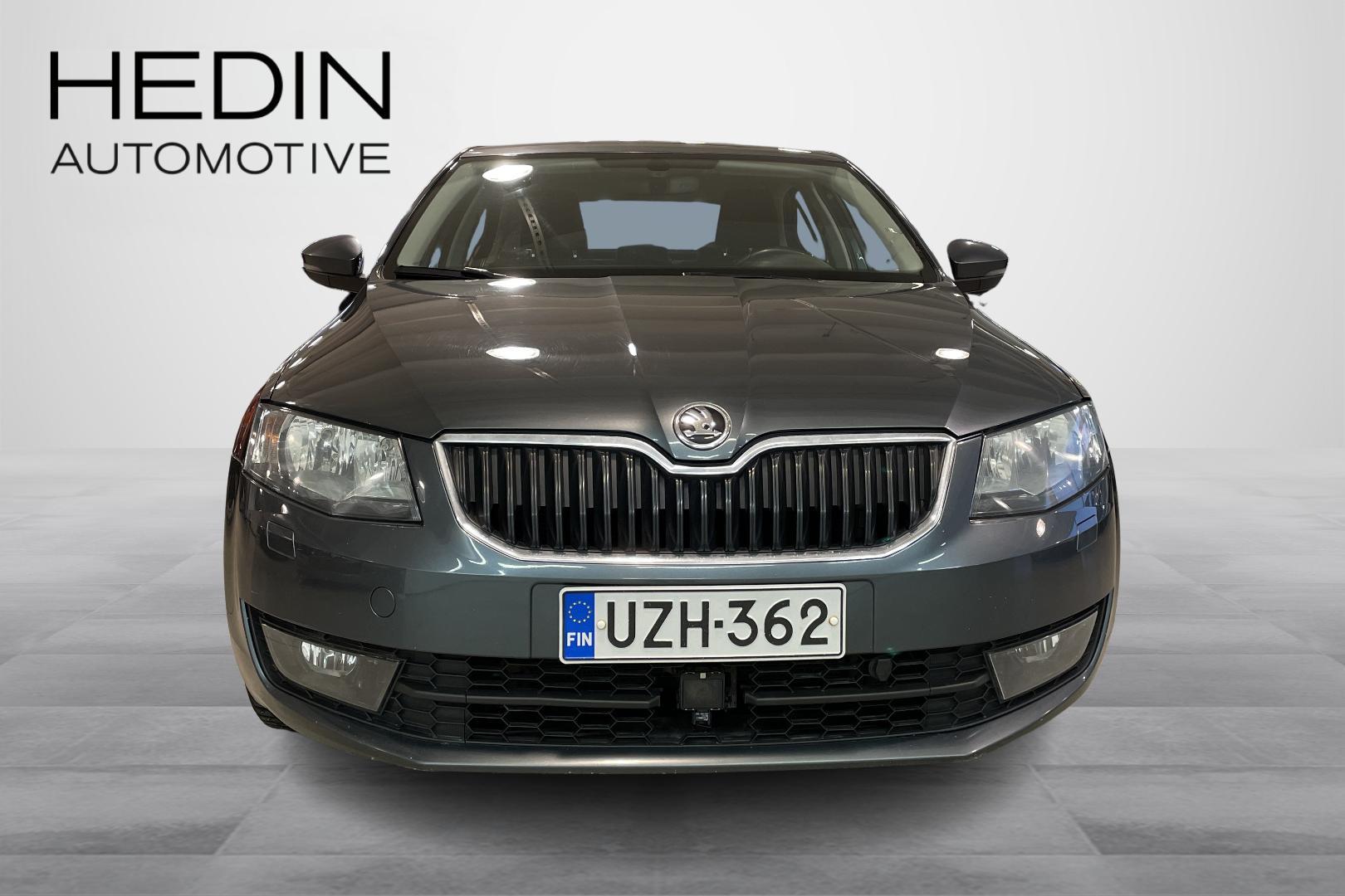 SKODA OCTAVIA 2016