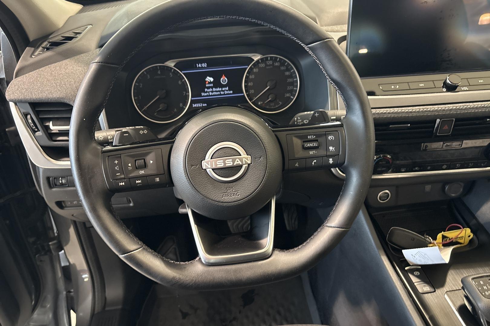NISSAN Qashqai 2024