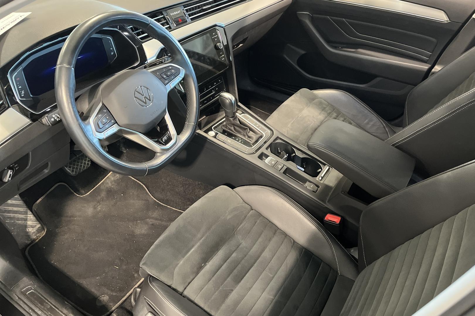 Volkswagen Passat 2022