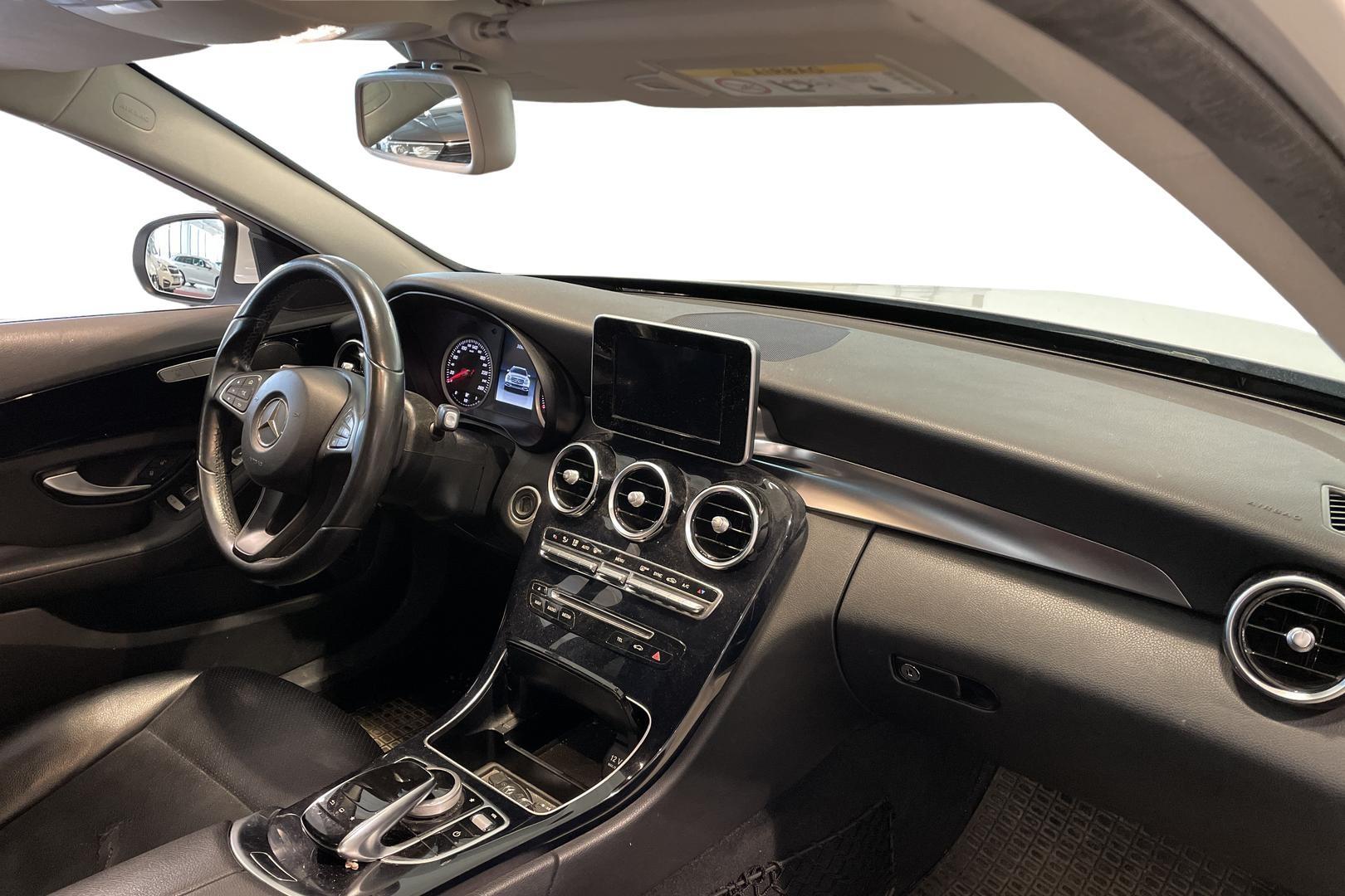 MERCEDES-BENZ C 2015