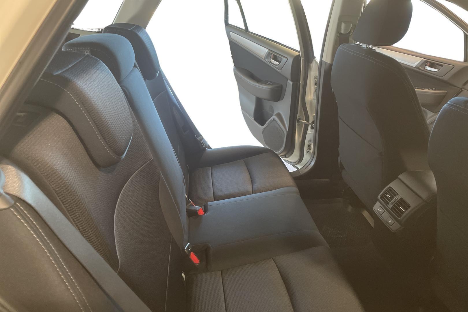 Subaru Outback 2017