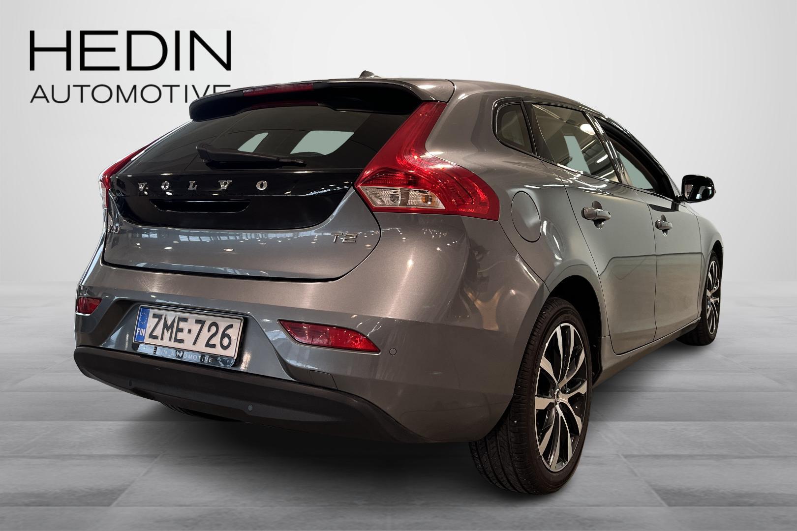 Volvo V40 2019