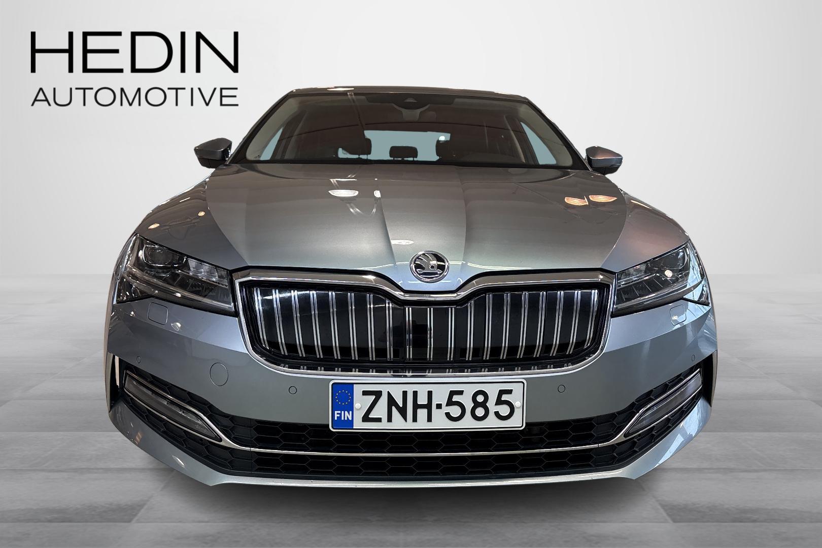 SKODA SUPERB 2020
