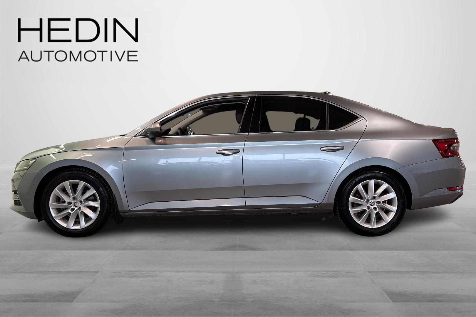 SKODA SUPERB 2020
