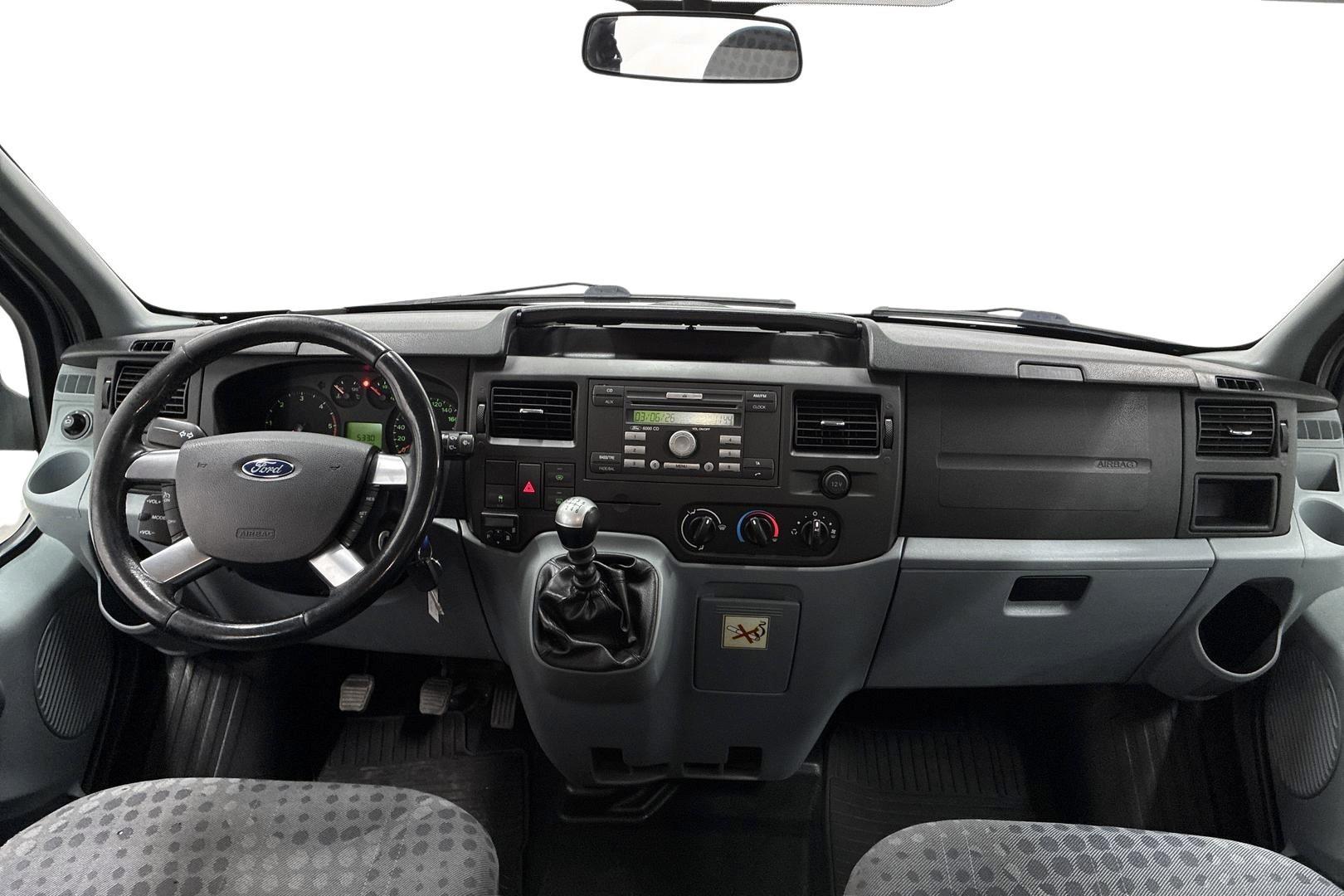 Ford Transit 2010