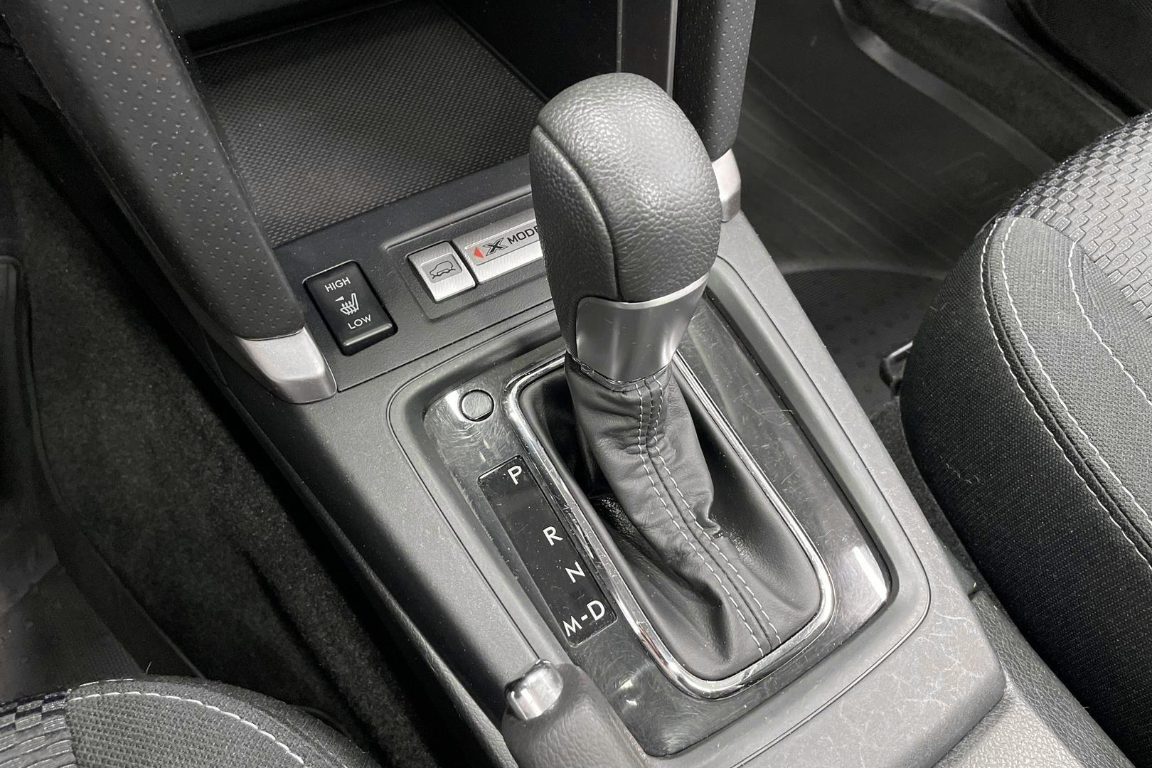 Subaru Forester 25