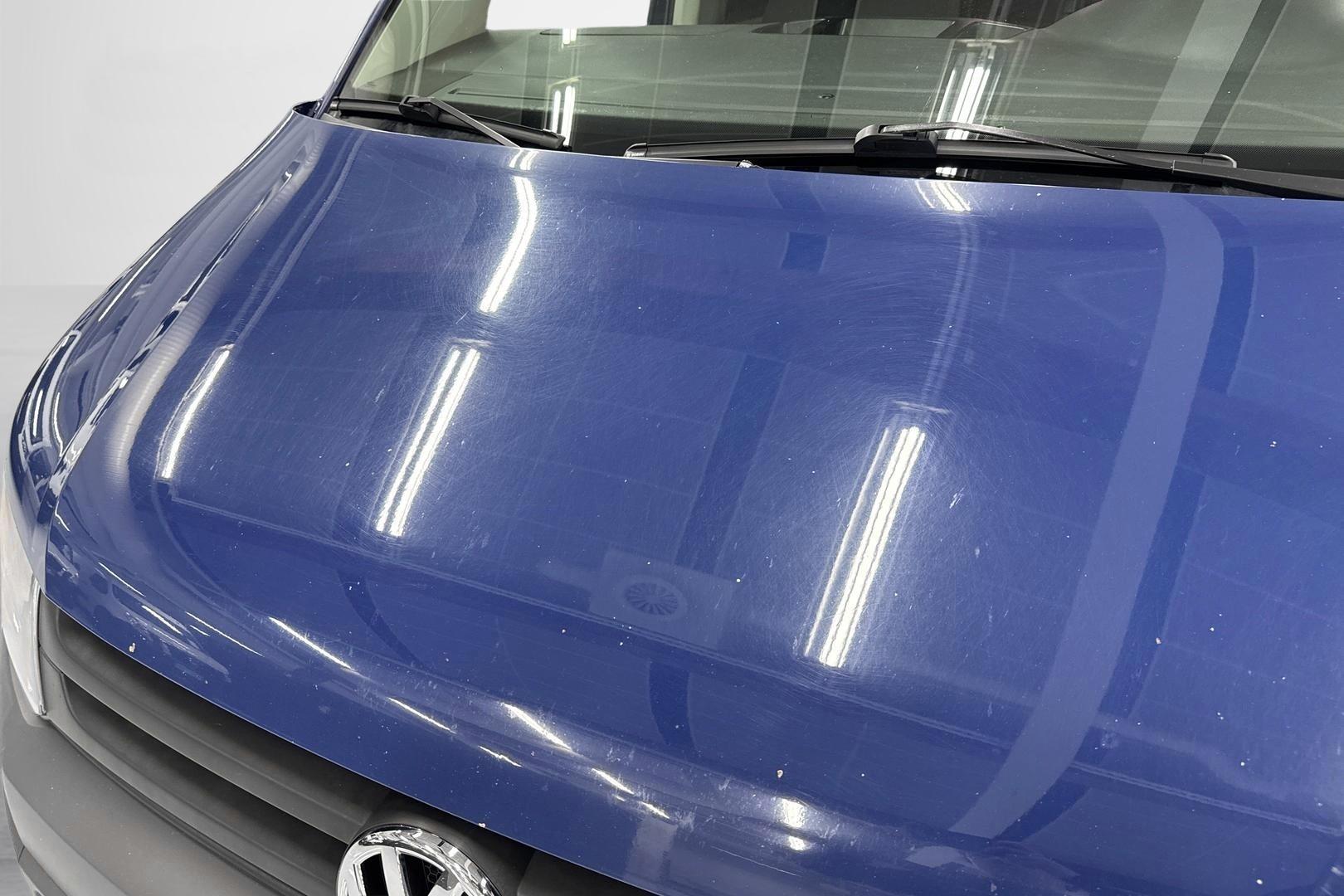 VOLKSWAGEN CARAVELLE 2013