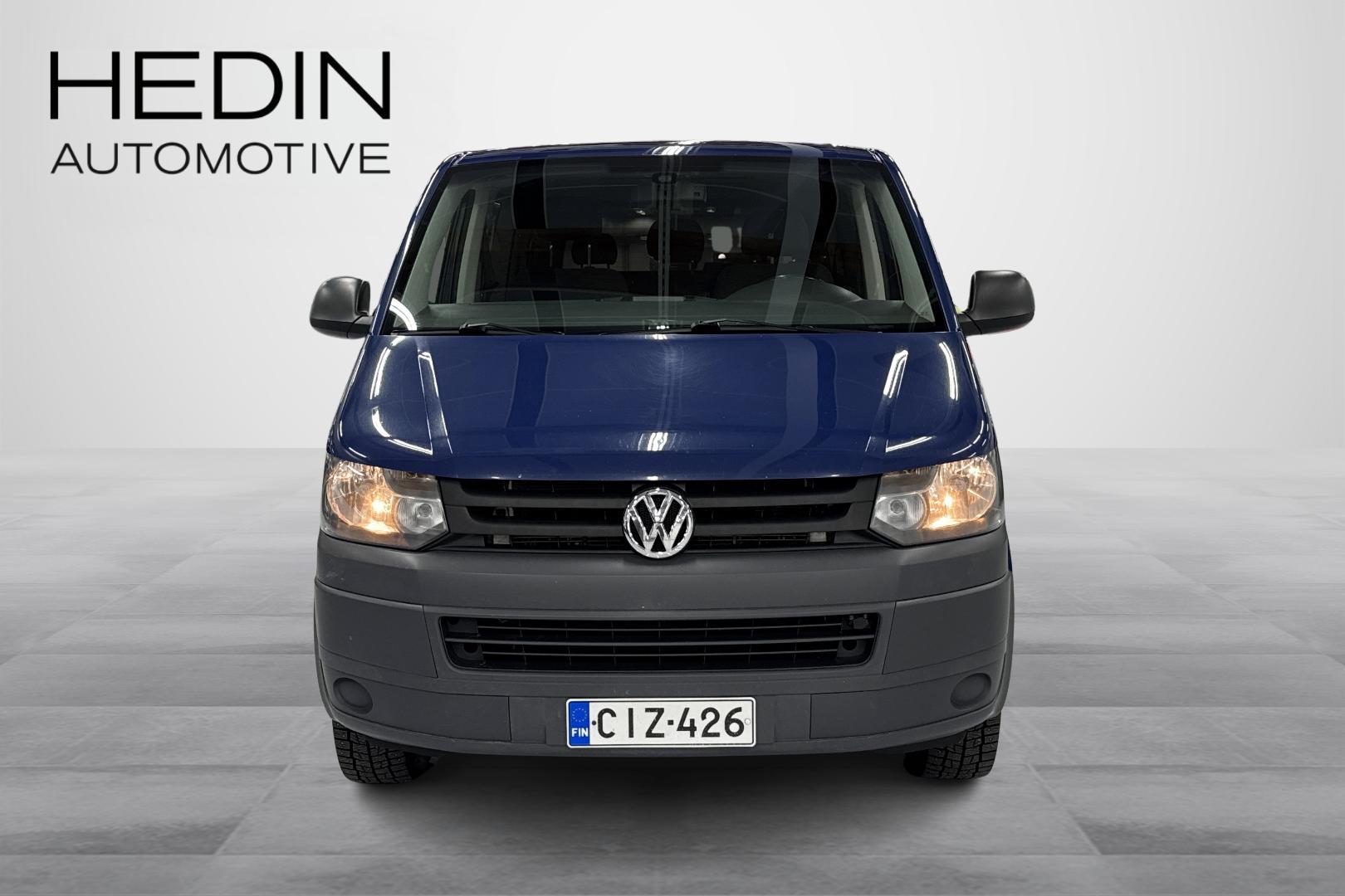 VOLKSWAGEN CARAVELLE 2013