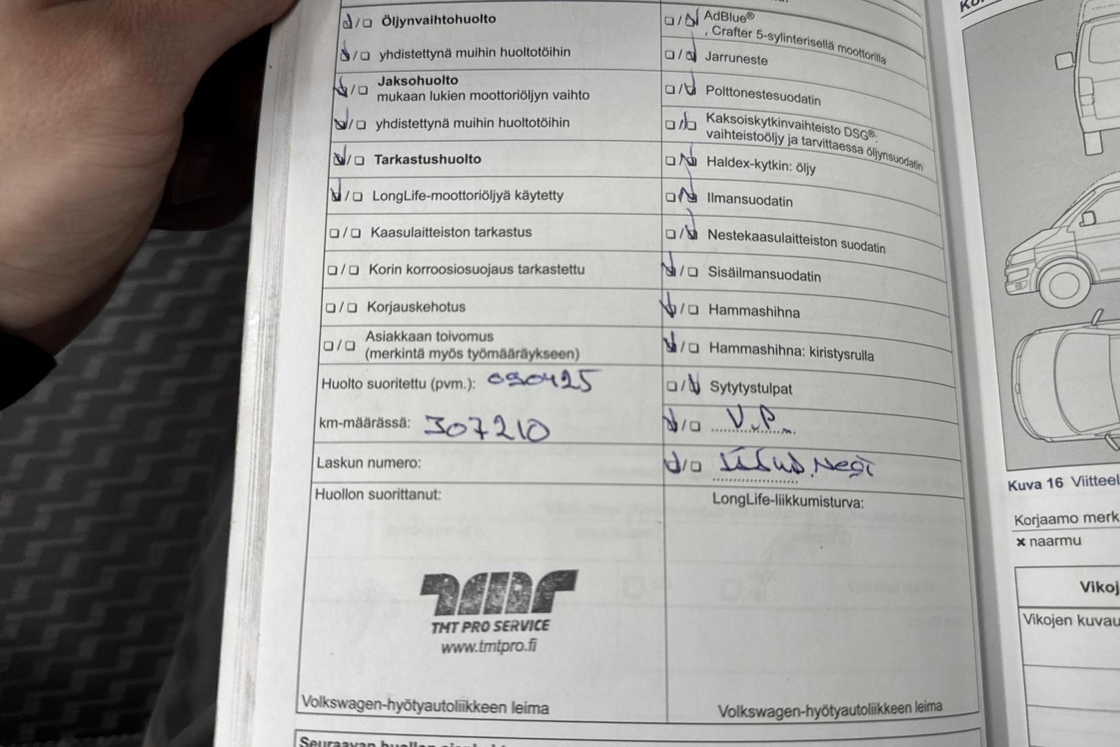 VOLKSWAGEN CARAVELLE 2013