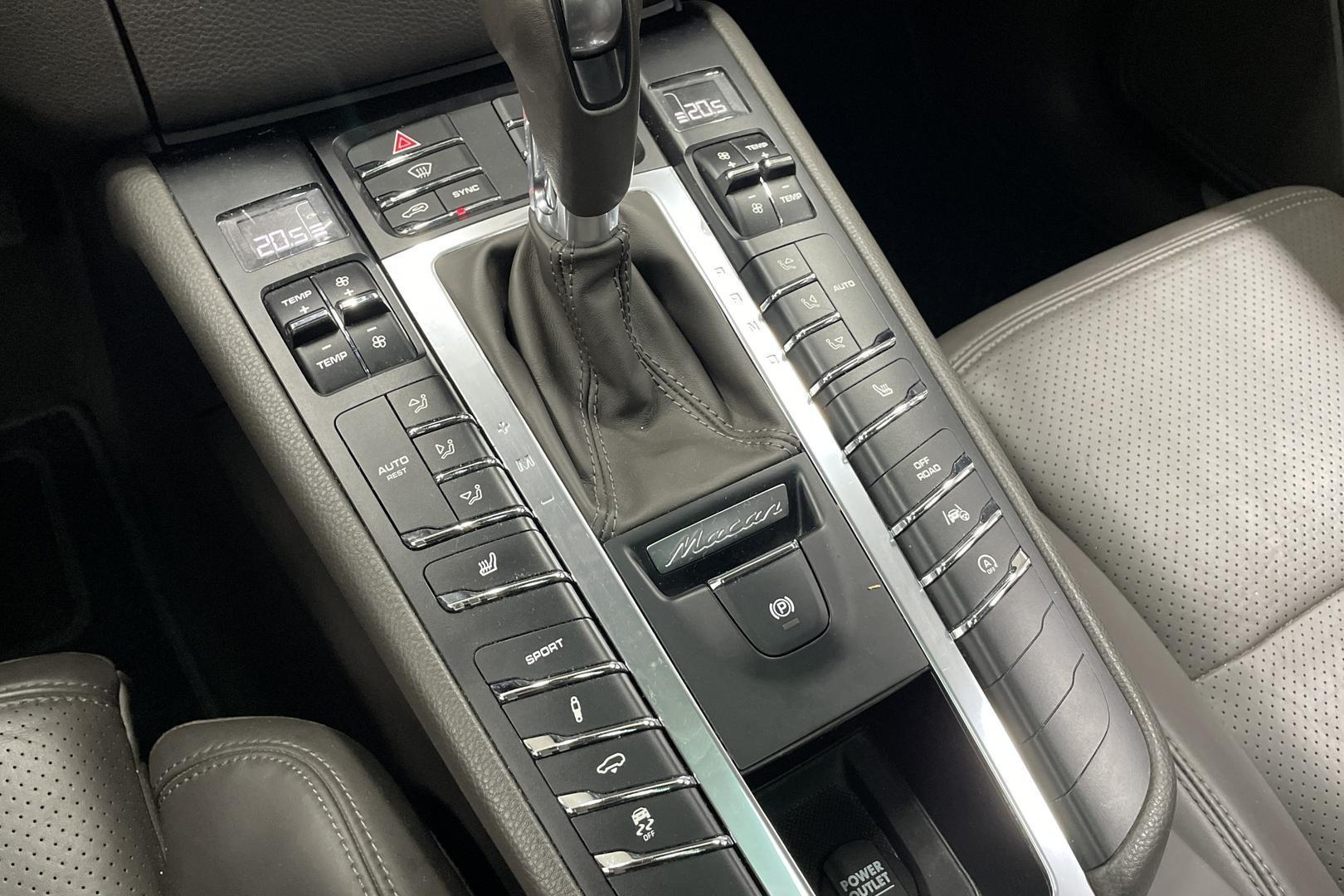Porsche Macan 2017