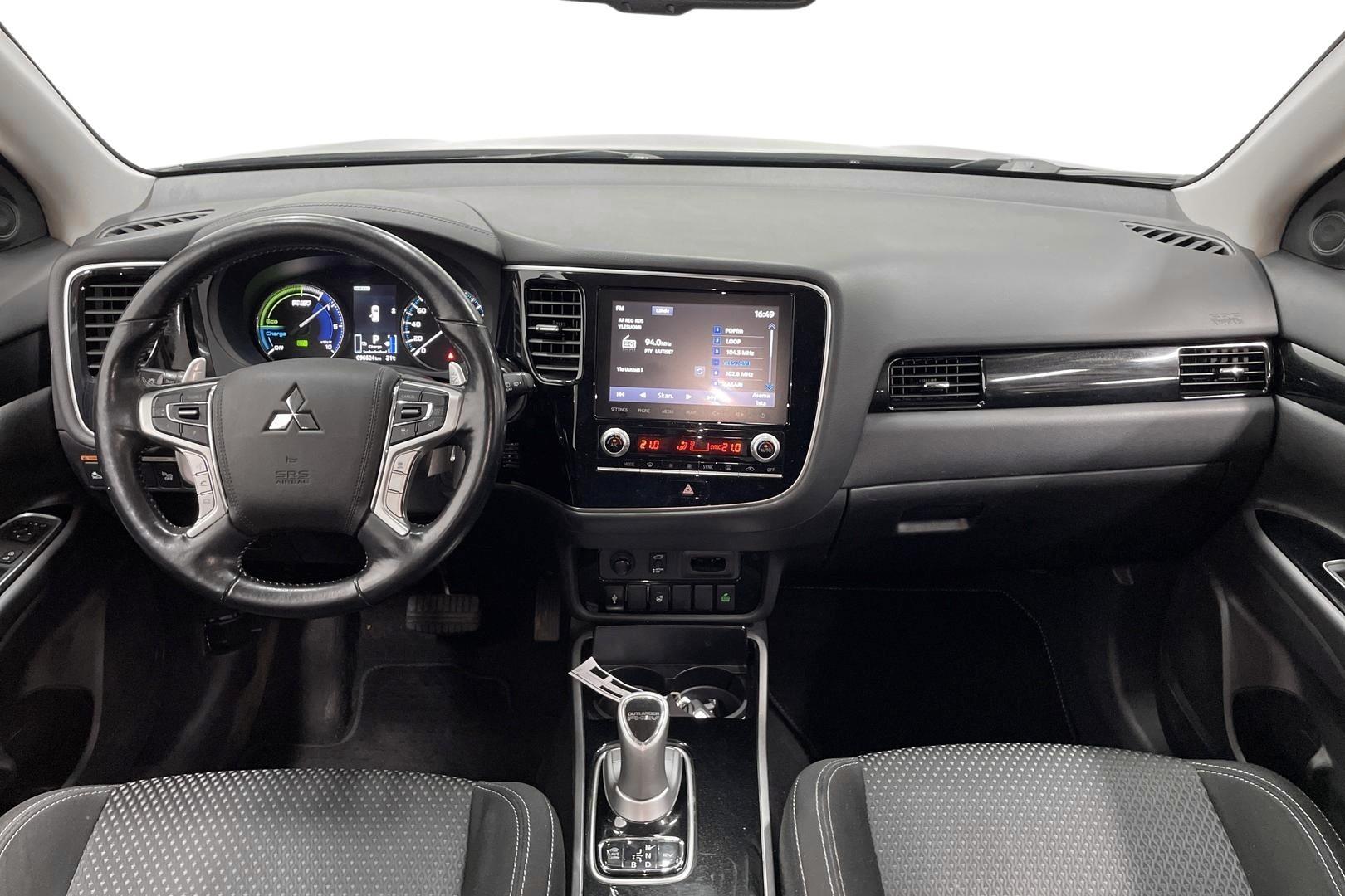 Mitsubishi Outlander PHEV 2019