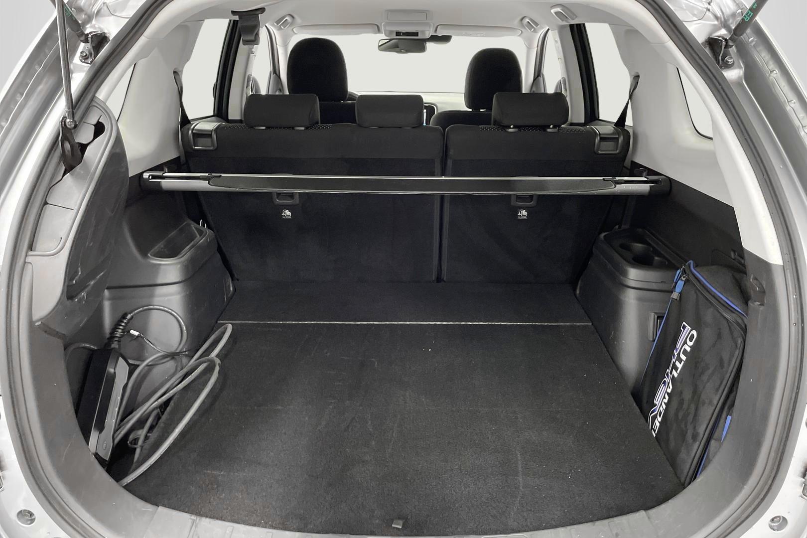 Mitsubishi Outlander PHEV 2019