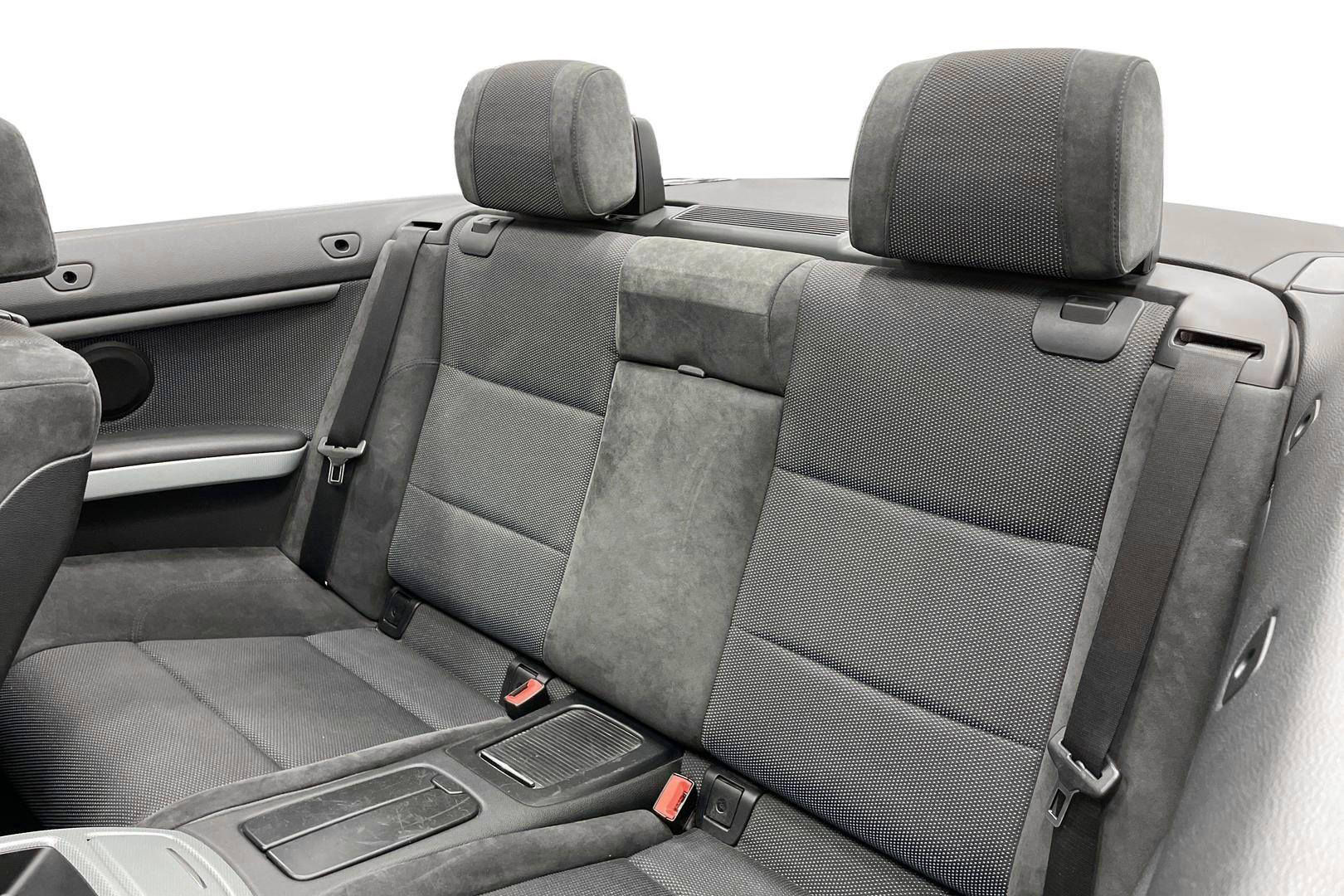 BMW 325 2008