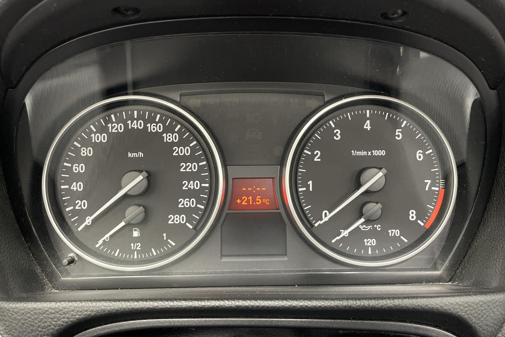 BMW 325 2008