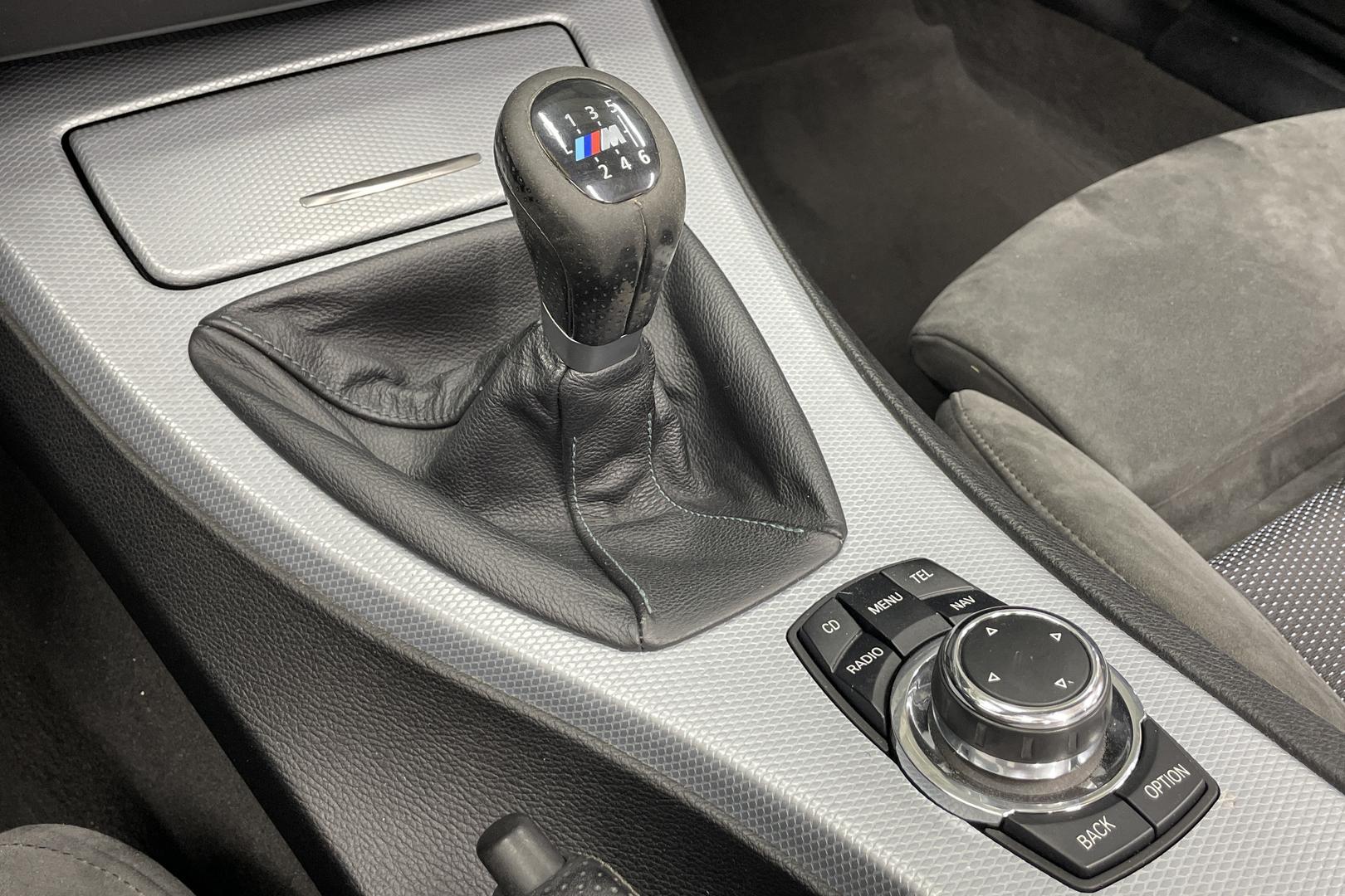 BMW 325 2008
