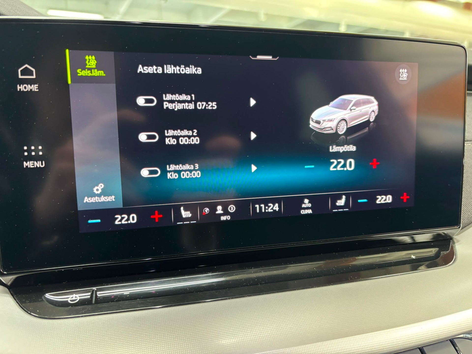 SKODA OCTAVIA 2023