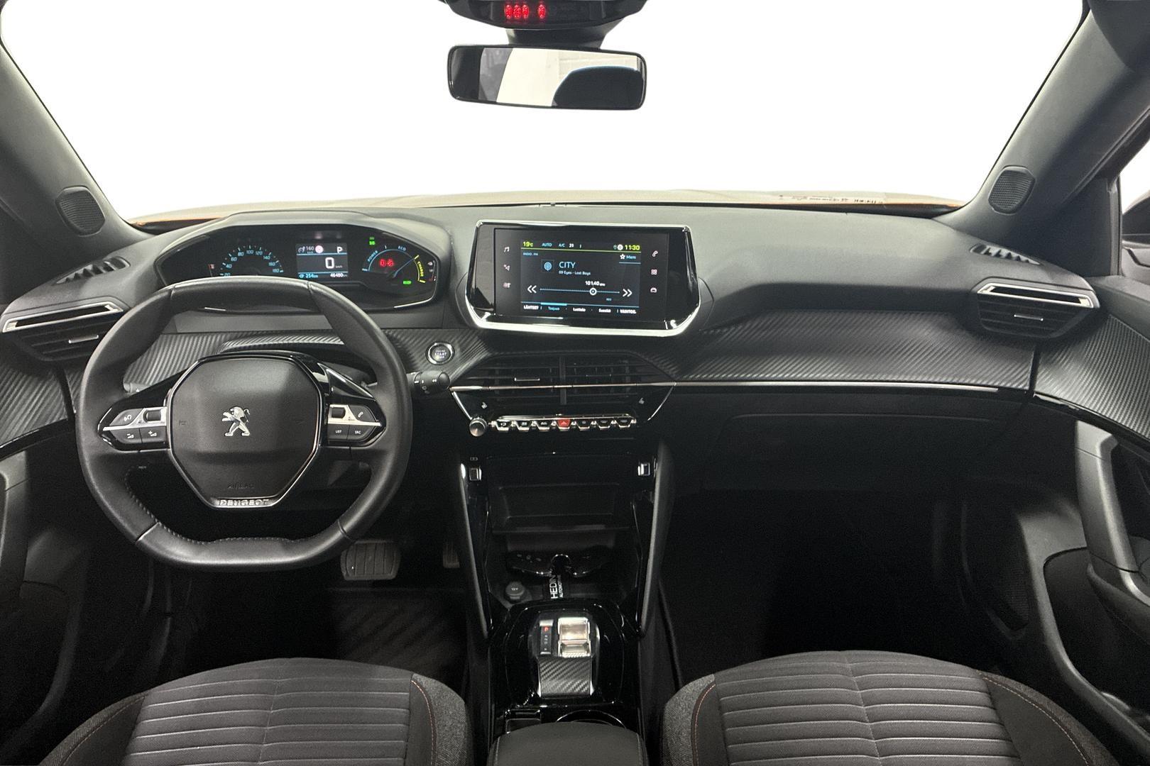 Peugeot e-2008 2023