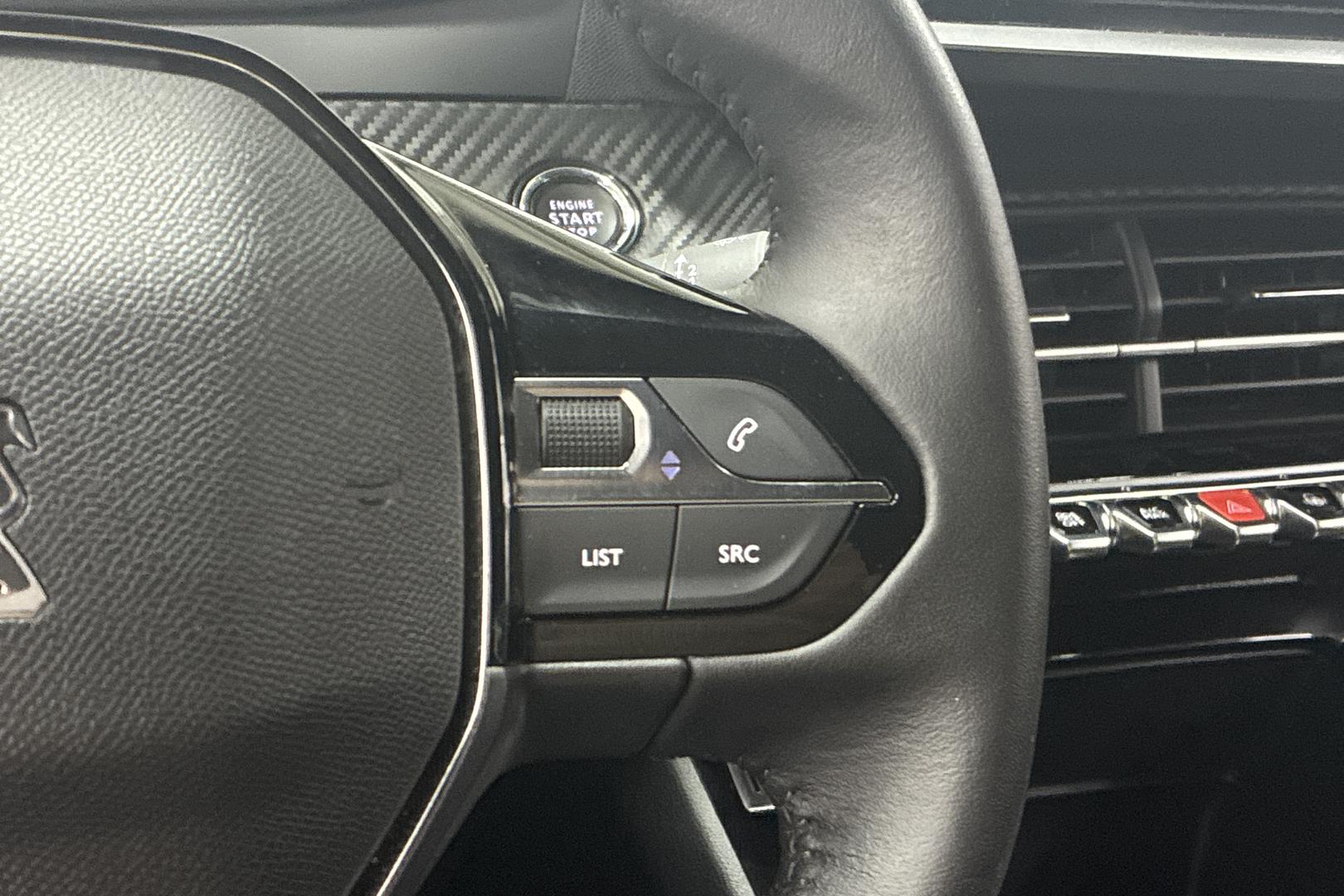 Peugeot e-2008 2023