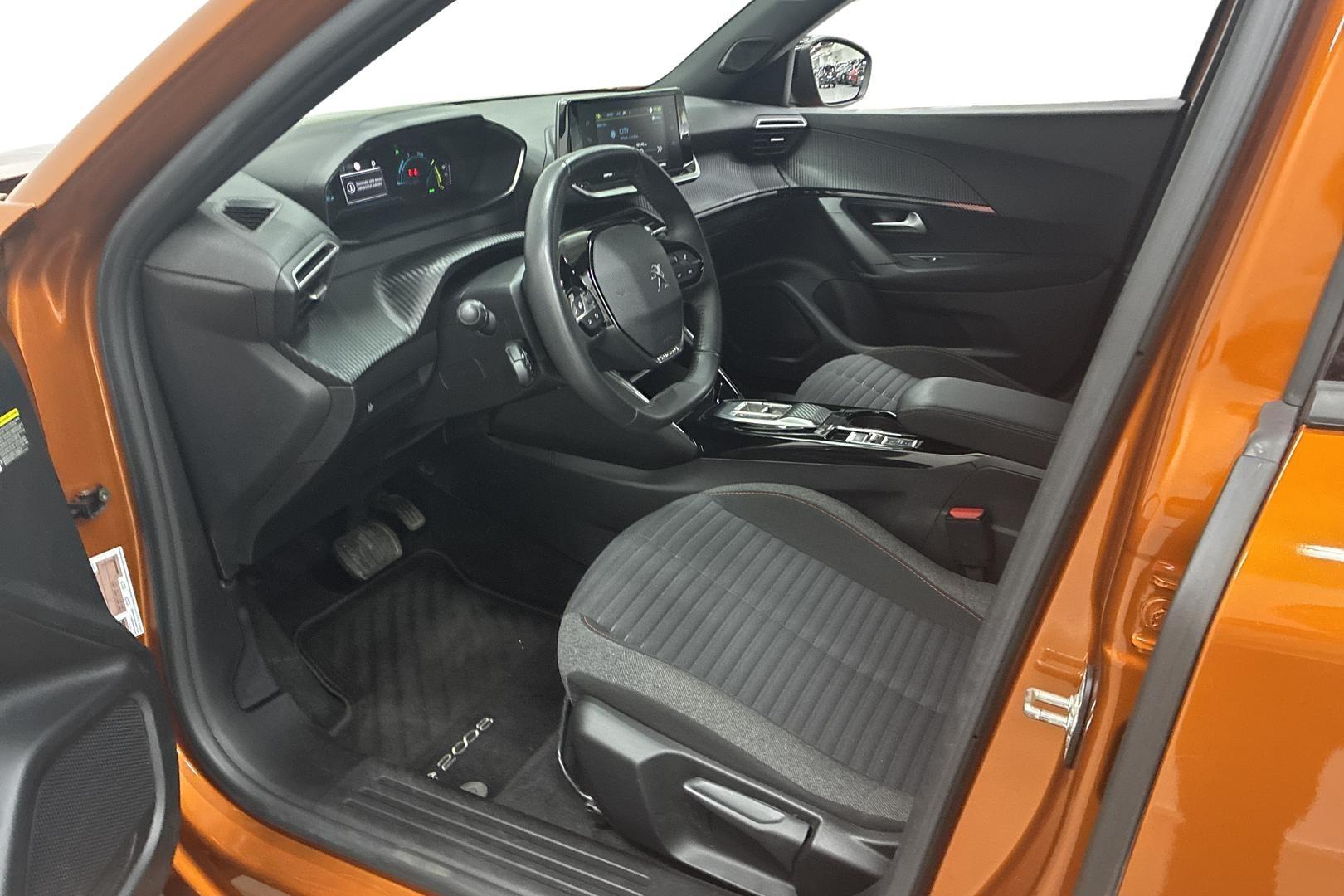 Peugeot e-2008 2023