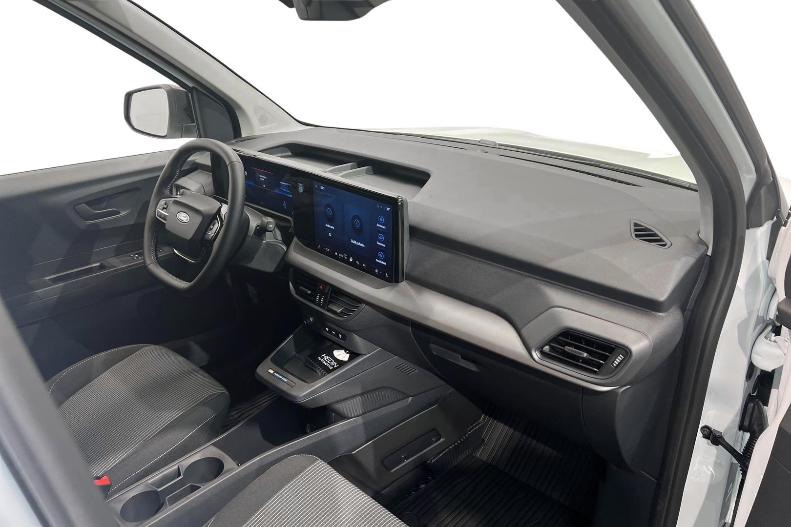 Ford Transit Courier 2025