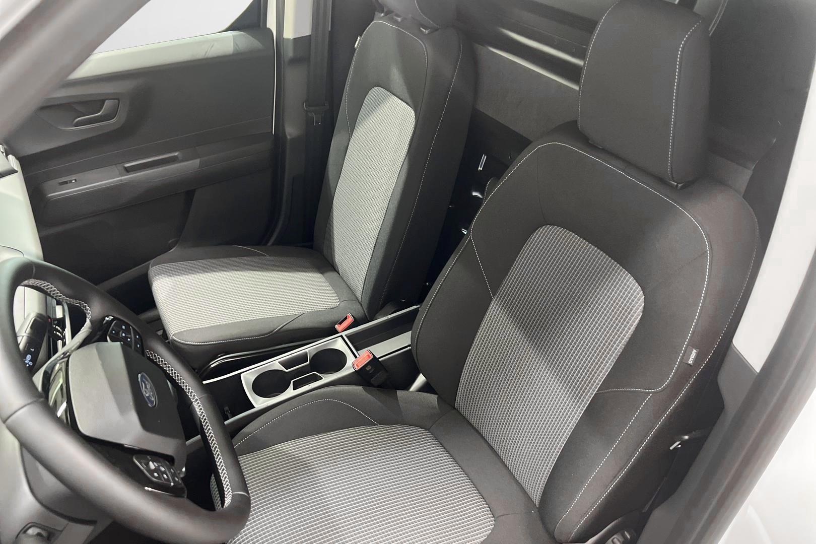 Ford Transit Courier 2025