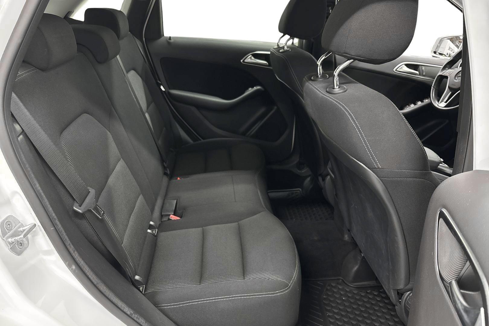 MERCEDES-BENZ B 2014