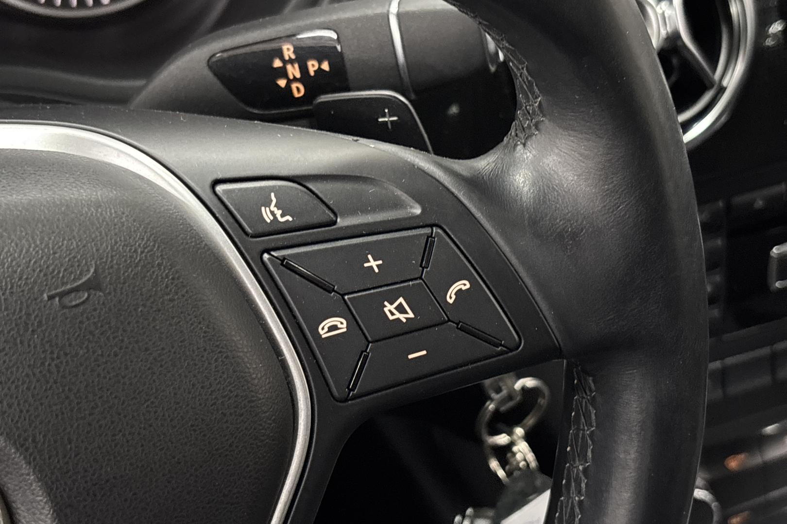 MERCEDES-BENZ B 2014